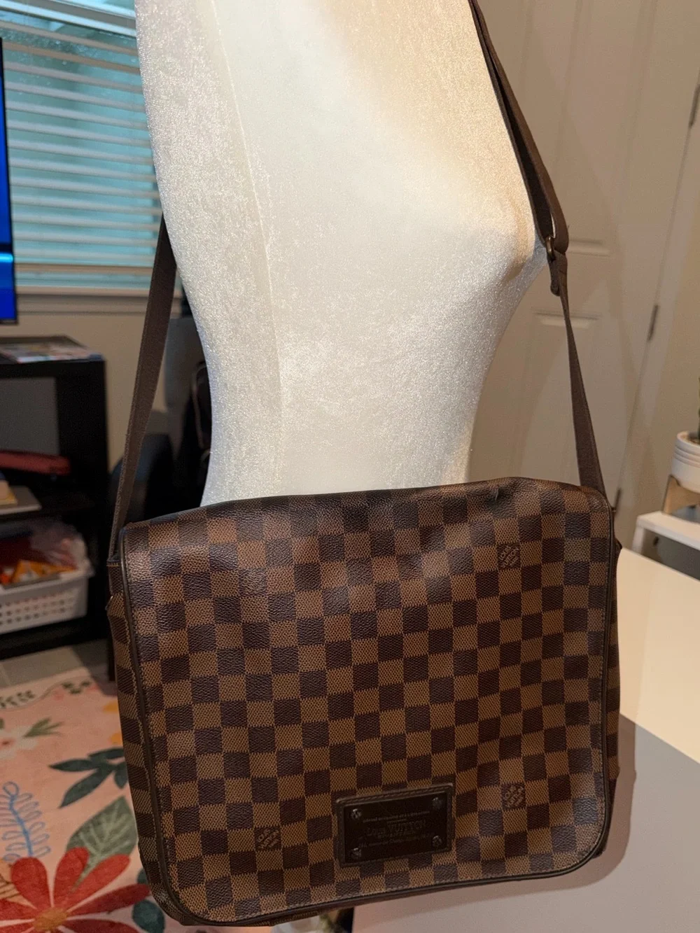 Louis Vuitton Damier Brooklyn GM Messenger Bag N51212 117550